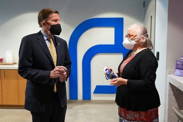 U.S. Senator Richard Blumenthal (D-CT) visited Planned Parenthood of Metropolitan Washington, D.C. to share his support with physicians, nurses, and staff. 